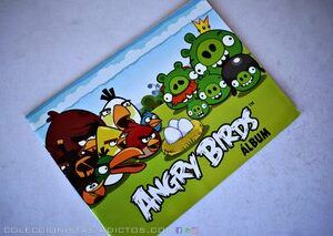 Angry Birds (Klu, 2012): Tiene 39 Láminas