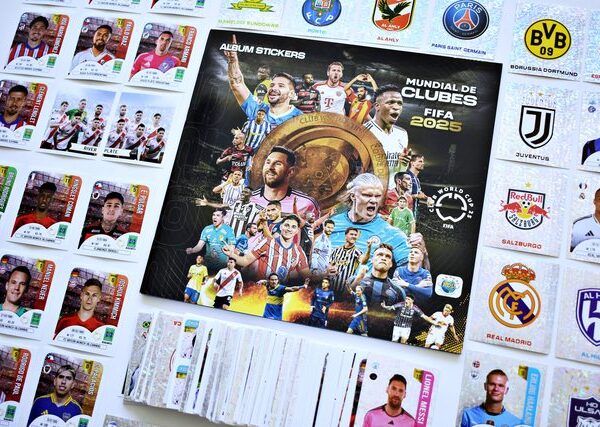 Mundial De Clubes FIFA: Álbum Completo A Pegar foto 1