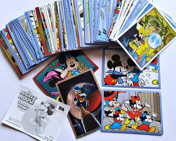 Mickey Mouse 90 Años: 30 Láminas (Pack) [2019