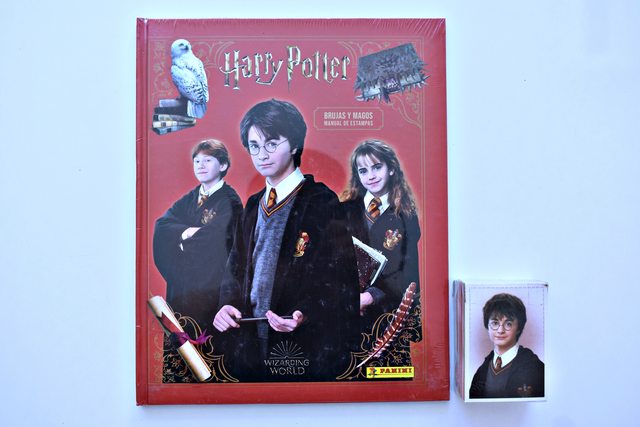 Harry Potter, Antology Magos Y Brujas (Panini, 2021): Álbum Completo A Pegar