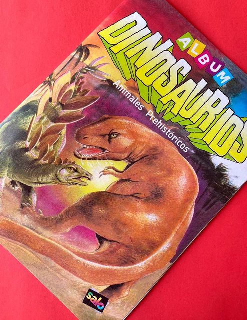 DINOSAURIOS: Álbum Completo (Con láminas impresas)
