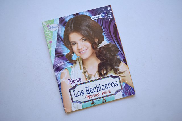 Los Hechiceros de Waverly Place (Big-Bang, 2011): Faltan 15 Láminas (Álbum)