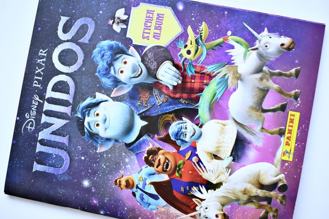 Unidos, Disney Pixar (Panini, 2010): Álbum Completo (Con todas sus láminas pegadas)