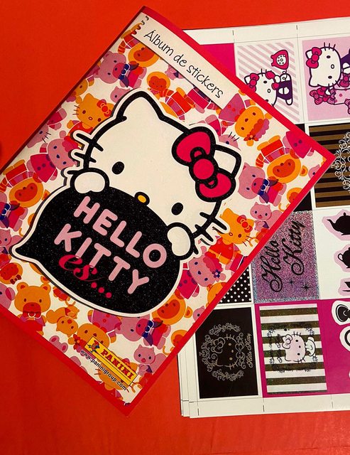Hello Kitty es...: Álbum Completo A Pegar