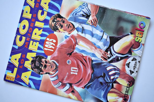 Copa América 95' Urugay (Salo, 1995): Tiene 54 Láminas (Álbum)