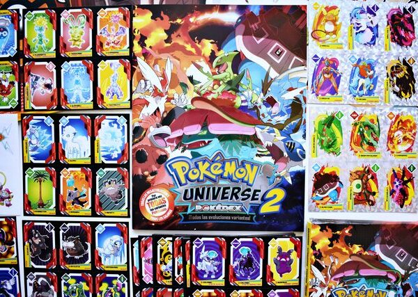 . 1 Álbum: Pokémon Universe 2: Álbum Completo A Pegar foto 1