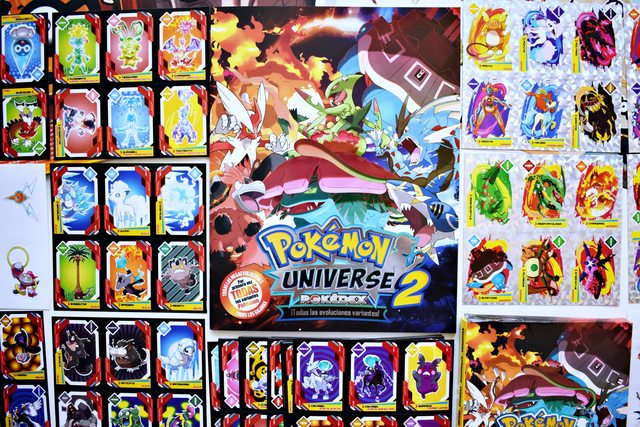 . 1 Álbum: Pokémon Universe 2: Álbum Completo A Pegar