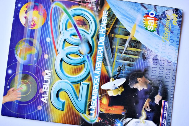 2000 La Asombrosa Aventura Del Hombre (Salo, 2000): Álbum Vacío (Sin láminas)