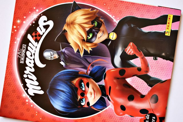 Miraculous 2 (Panini, 2018): Álbum Vacío (Sin láminas)