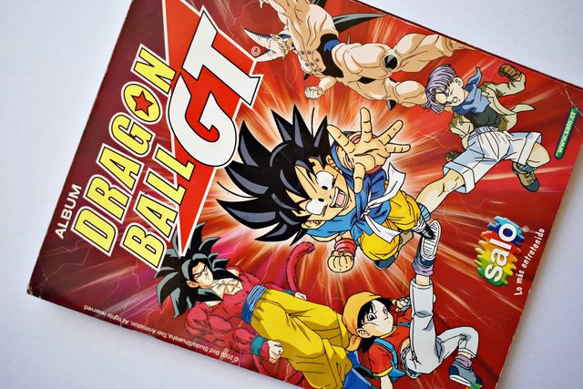 Dragon Ball GT (Salo, 2000): Tiene 45 Láminas (Álbum)