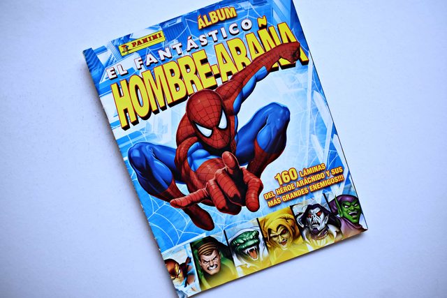 Spider-Man: El Fantástico Hombre Arana (Panini, 2009): Álbum Vacío (Sin láminas)