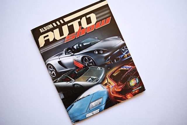 Auto Show (Salo, 2002): Tiene 72 Láminas (Álbum)