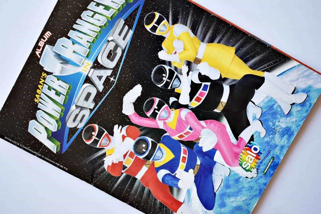 Power Ranger Space (Salo, 2000): Faltan 71 Láminas (Álbum)
