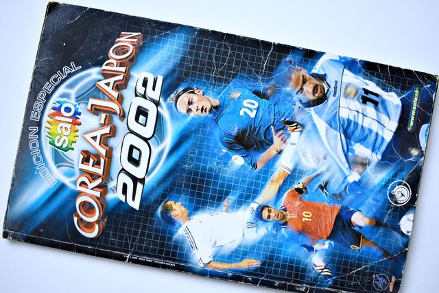 Copa Mundial 2002 Korea/Japan (Corea/Japon) (Salo, 2002): Tiene 111 Láminas (Álbum)