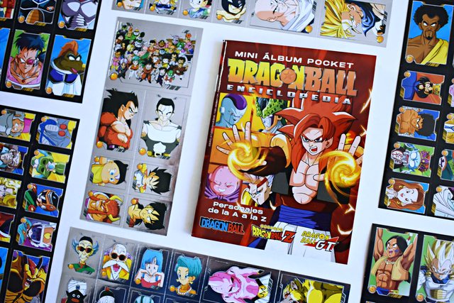 Dragon Ball Enciclopedia (Mini): Álbum Completo A Pegar