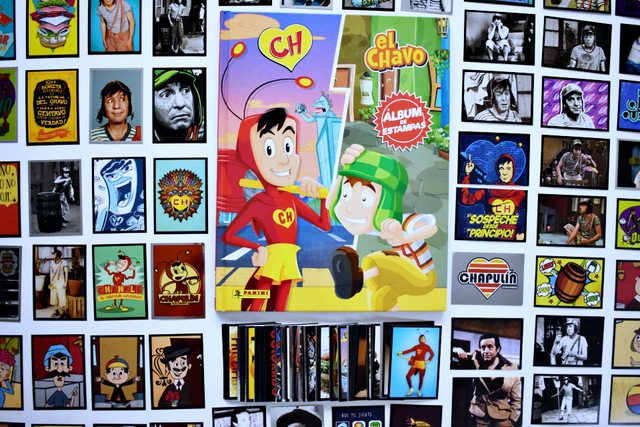 Chavo, El Chapulín Colorado y El Chavo: Álbum Completo A Pegar