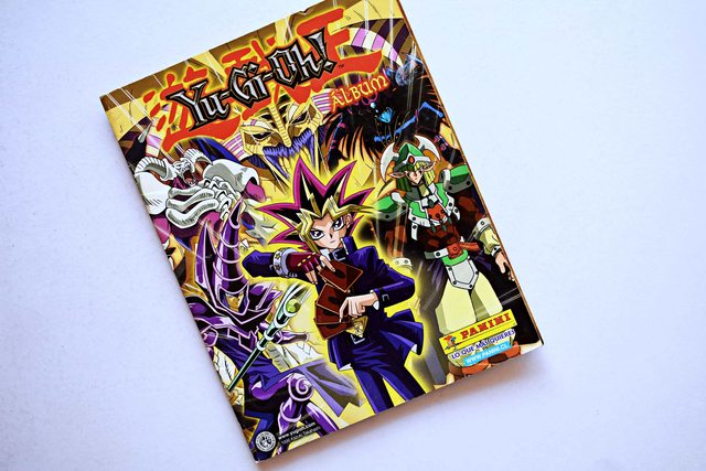 Yu-Gi-Oh! (Panini, 2004): Tiene 16 Láminas (Álbum)