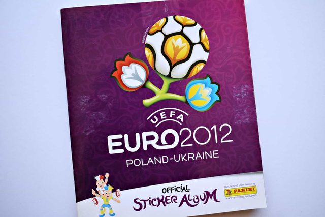 UEFA Euro 2012 Poland - Ukraine (Panini, 2012): Tiene 250 Láminas (Álbum)