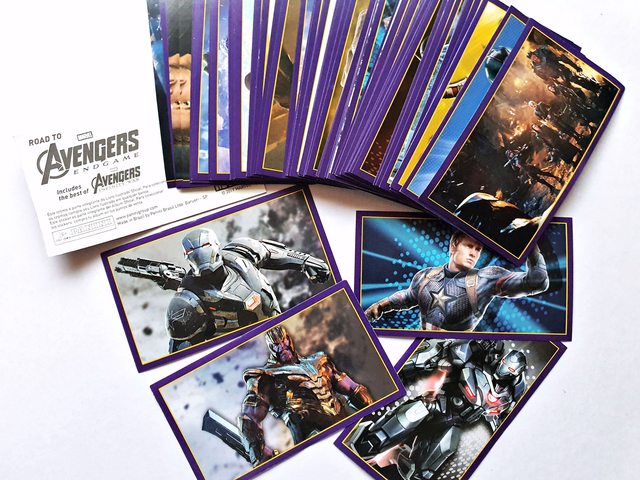 Avengers, Camino a Endgame: 30 Láminas (Pack) [2019, Panini]