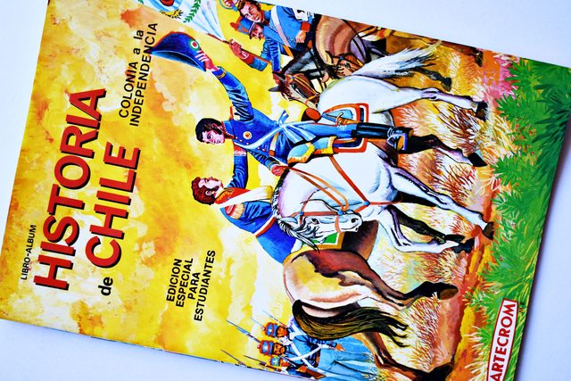 Historia de Chile Colonia a la Independencia (Artecrom, 1984): Álbum Completo (Con todas sus láminas pegadas)