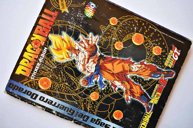 Dragon Ball Guerrero Dorado Negro (Salo, 2004): Tiene 121 Láminas (Álbum)