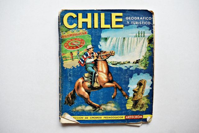 Chile Geografico y Turistico (Artecrom, 1975): Faltan 9 Láminas (Álbum)