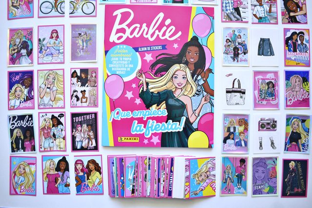 Barbie, Que empiece la fiesta!: Álbum Completo A Pegar