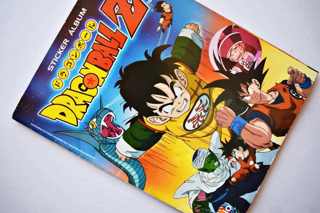 Dragon Ball Z1 Reedición (Salo, 2007): Tiene 93 Láminas (Álbum)