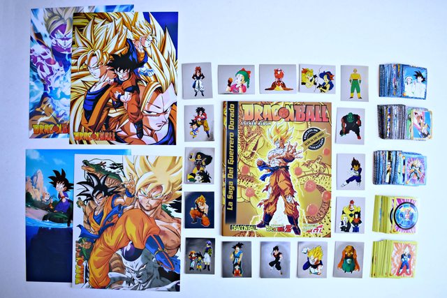 Dragon Ball Guerrero Dorado [Amarillo]: Álbum Completo A Pegar