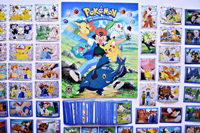. Pokémon Johto: Álbum Completo A Pegar