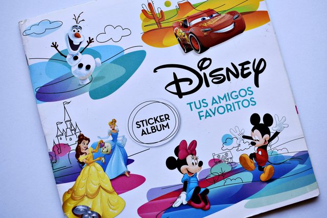 Disney tus amigos favoritos (Panini, 2018): Álbum Completo (Con todas sus láminas pegadas)