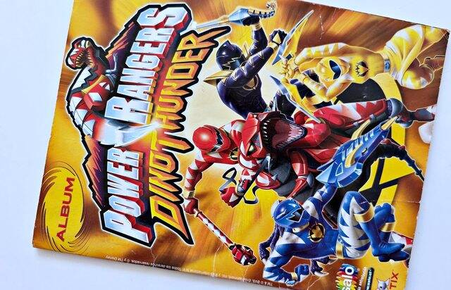 Power Ranger Dino Thunder: Álbum Completo A Pegar